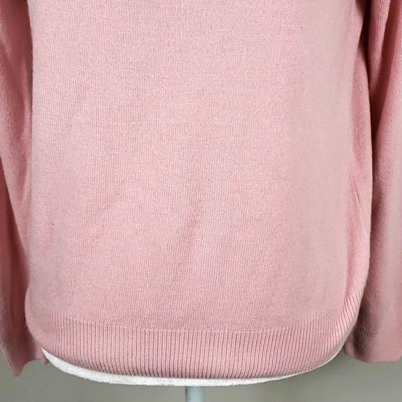 Studio Works Soft Pink Crew Neck Sweater Sm EUC - Picture 3 of 11